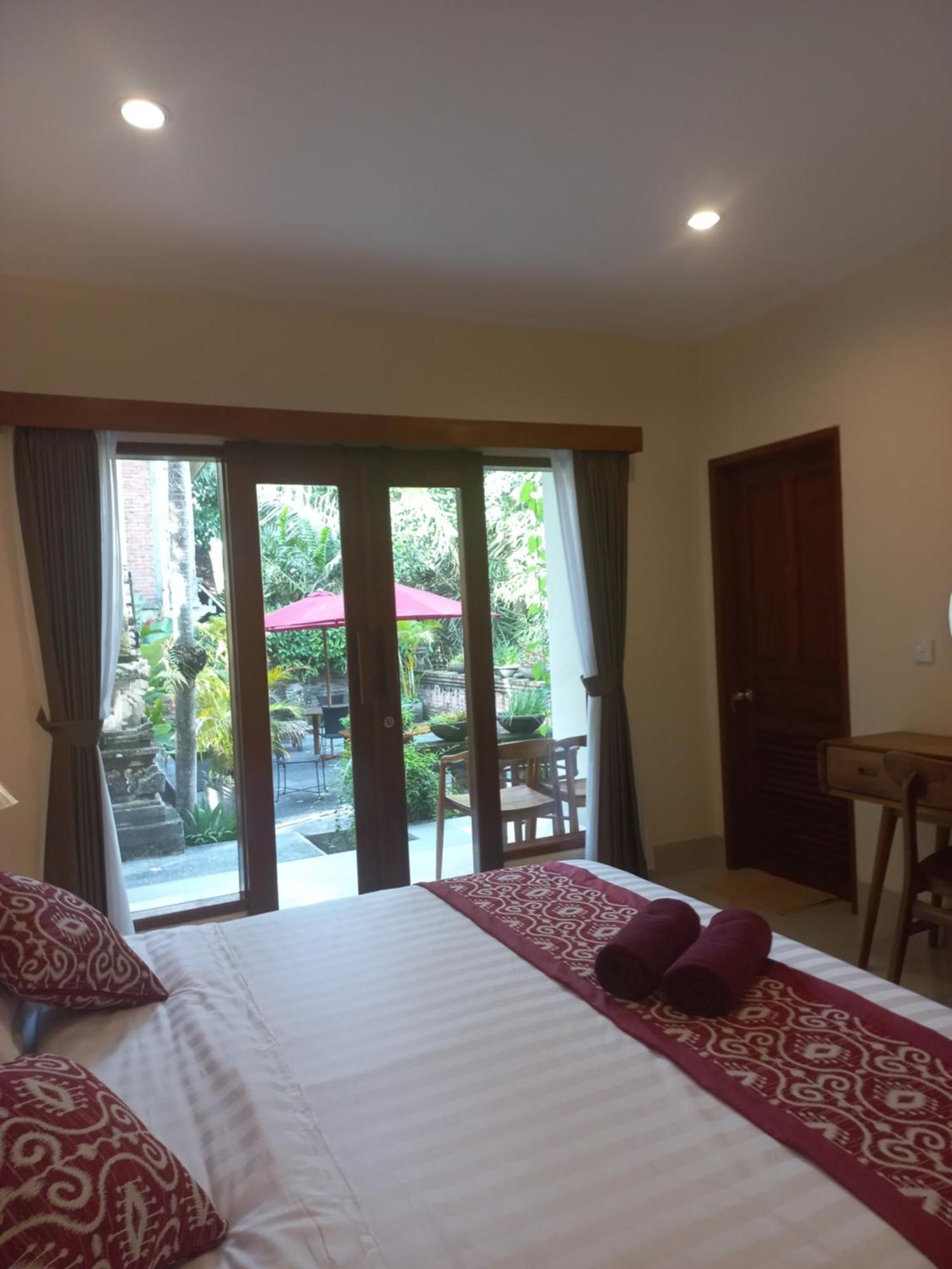 Hotel Krisna House à Ubud Chambre photo